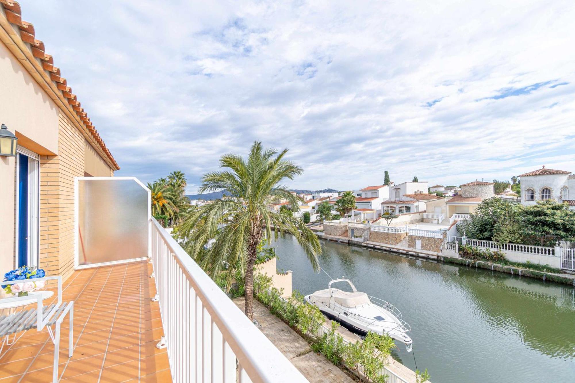 Jouvacations Villa Freser Empuriabrava Exteriör bild