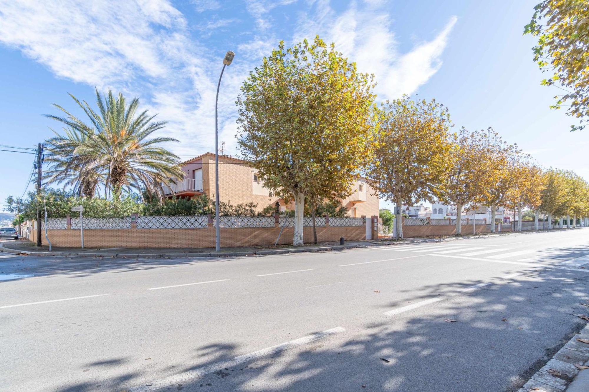 Jouvacations Villa Freser Empuriabrava Exteriör bild